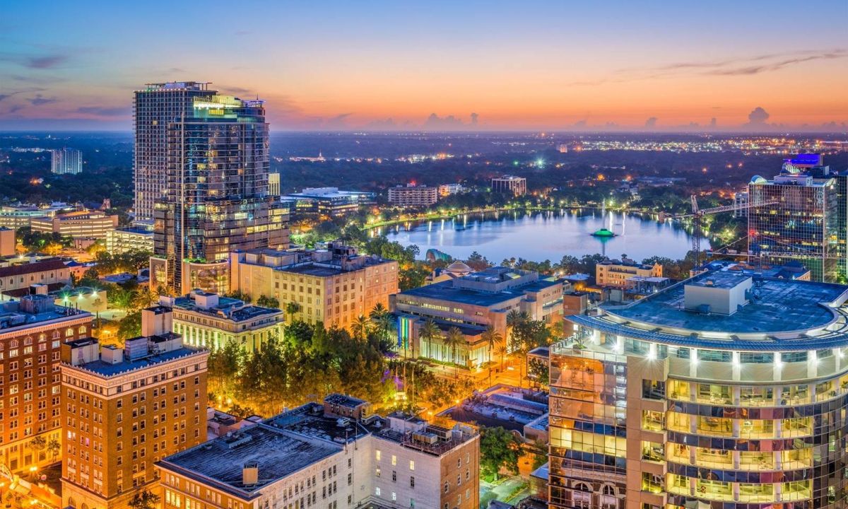 Airport transfer in Orlando