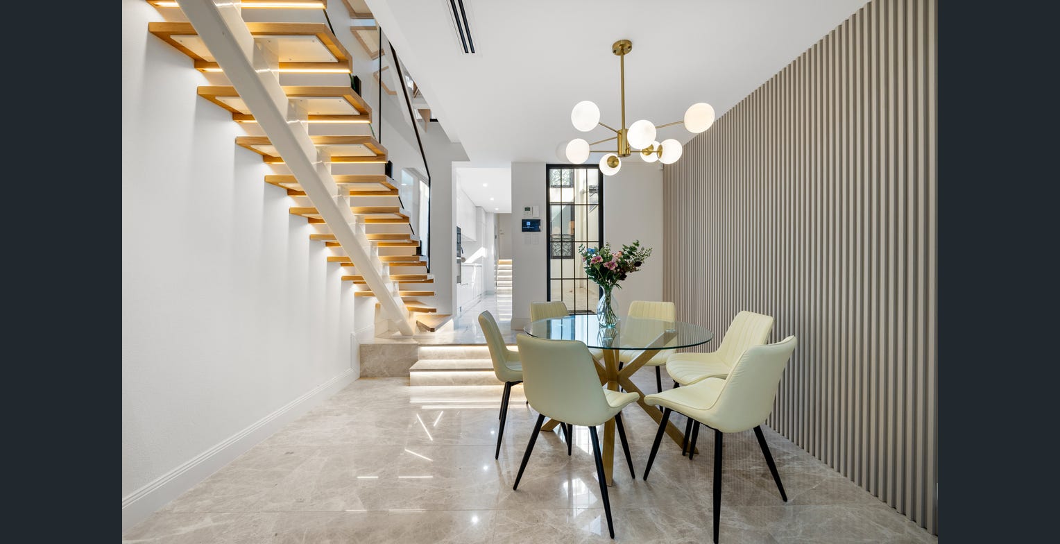 Woolloomooloo Luxury Terraces image 6