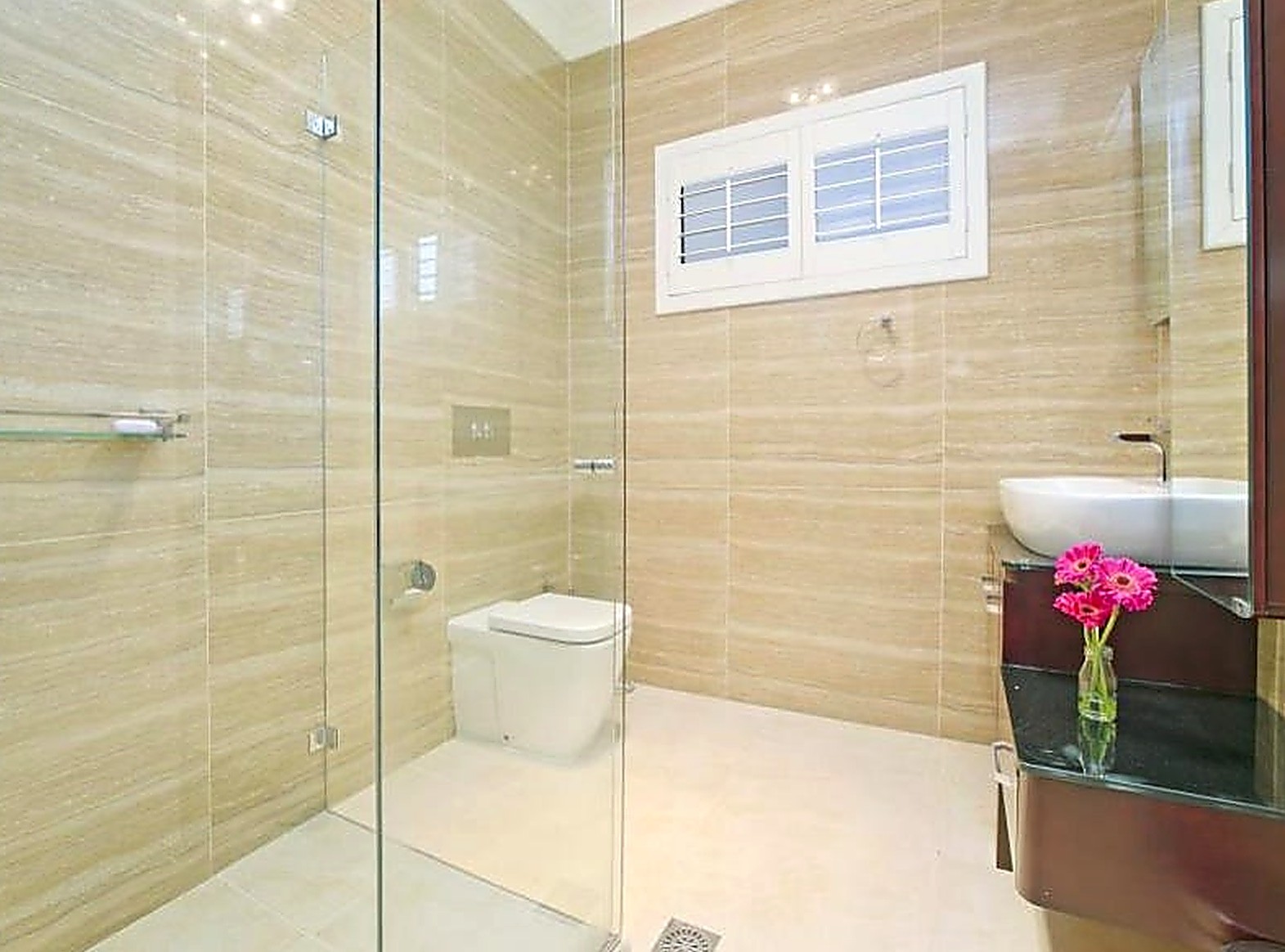 Berala Classic Residence image 6