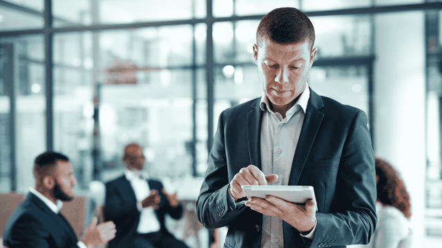 12 Best Shopify Apps For Your Shopify Store in 2026