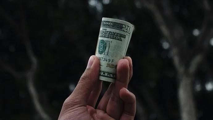 How Much to Charge for Your Motion Graphic Projects article thumbnail