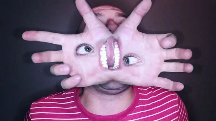 Animate like Cyriak in After Effects Part Deux | Hands & Eyes & Mouths article thumbnail