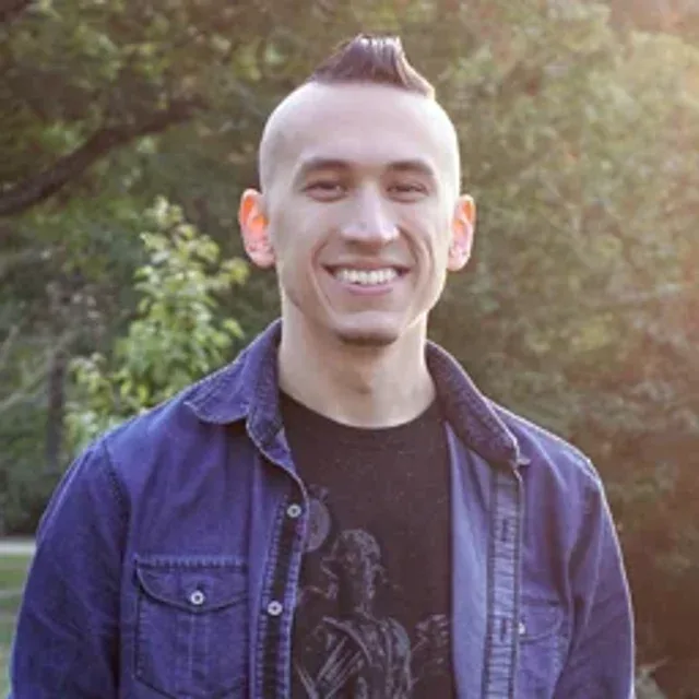 Matthew Corrales headshot