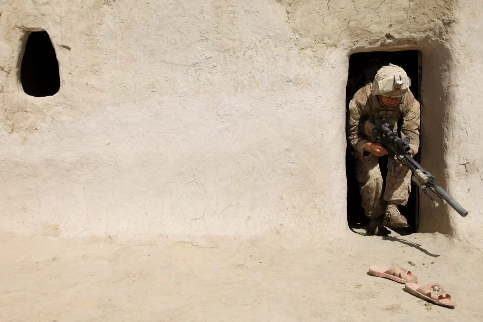 Soldeir coming through small door.JPG