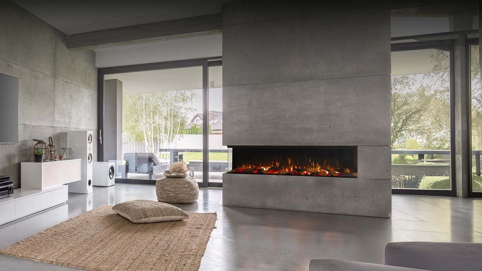 Rinnai ES 1800 Fireplace (lifestyle)