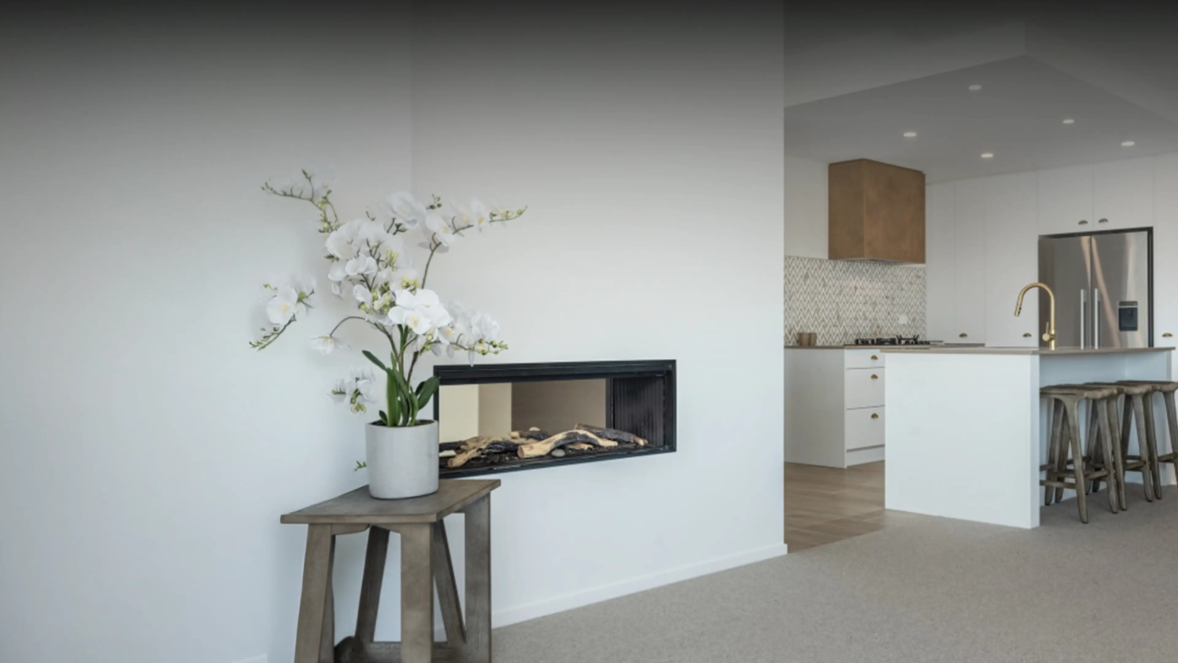 Rinnai LS 1000F Gas Fireplace - looks great in any room