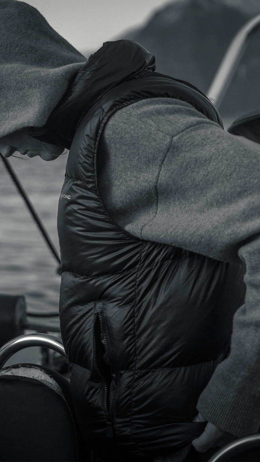 Amery Zip Hood