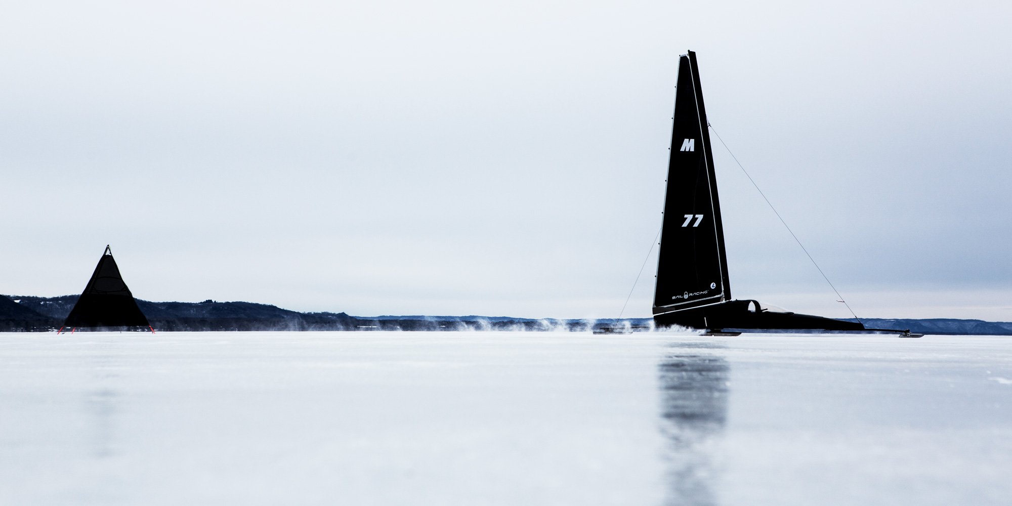 High speed ice sailing