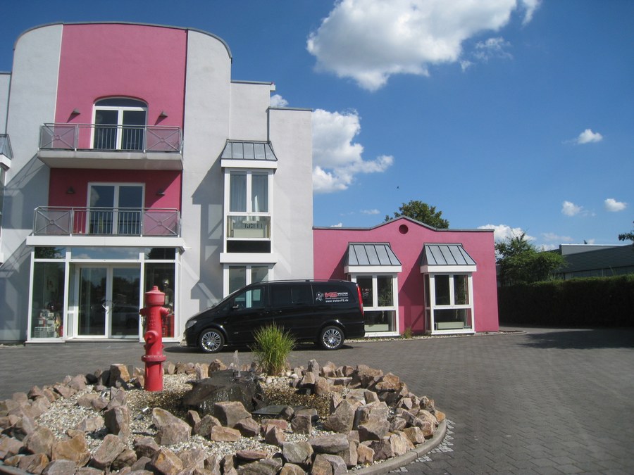 Firma V — Neu- und Umbauten in Bensheim, Zustand vor dem Umbau, Bild 1