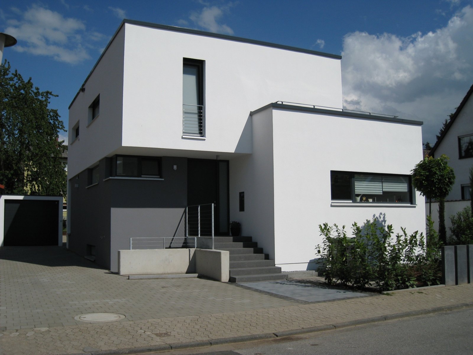 Wohnhaus L