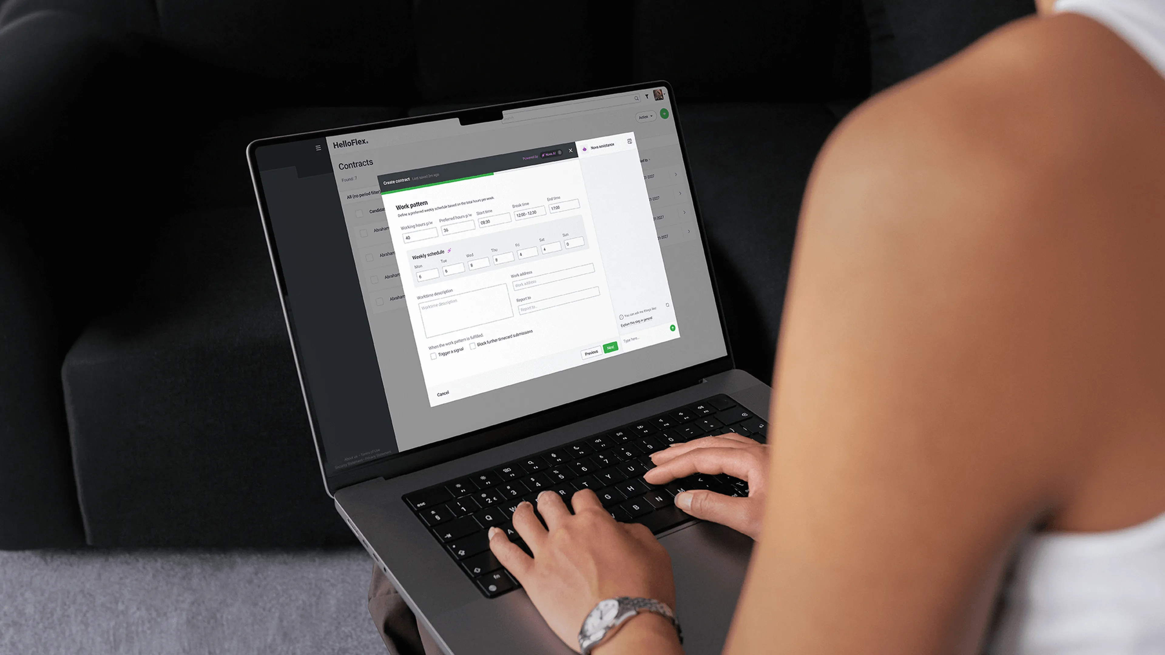 Heldere UX voor AI binnen een modern SaaS-platform