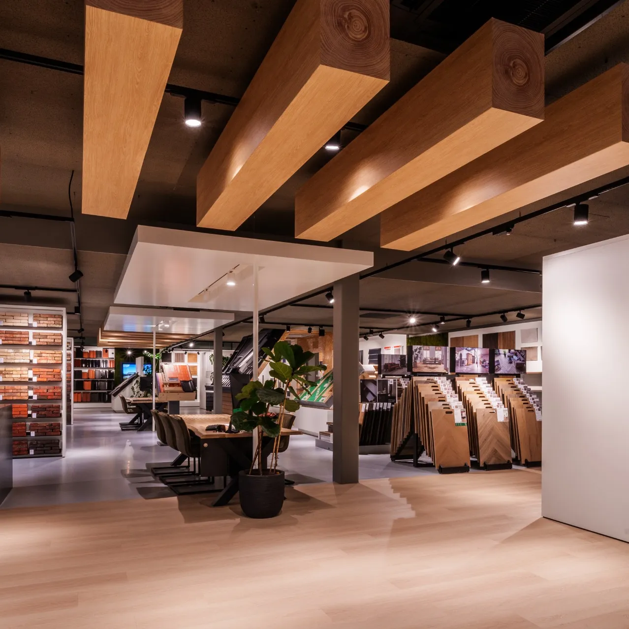 Showroom diepte roelofarendsveen 2