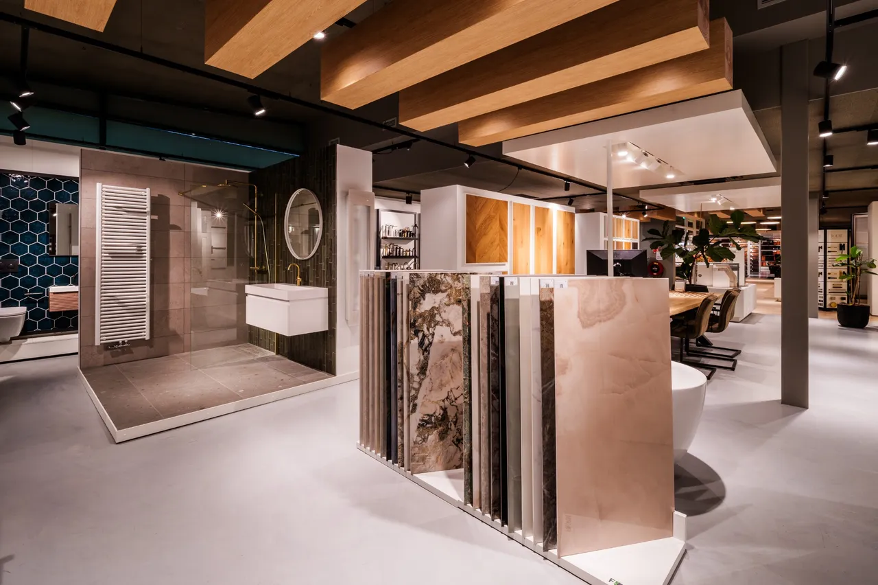 Sanitair roelofarendsveen