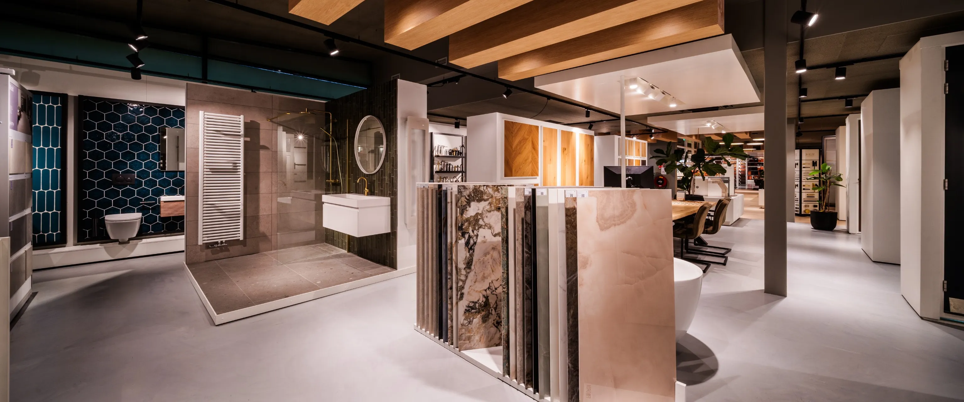 Sanitair roelofarendsveen