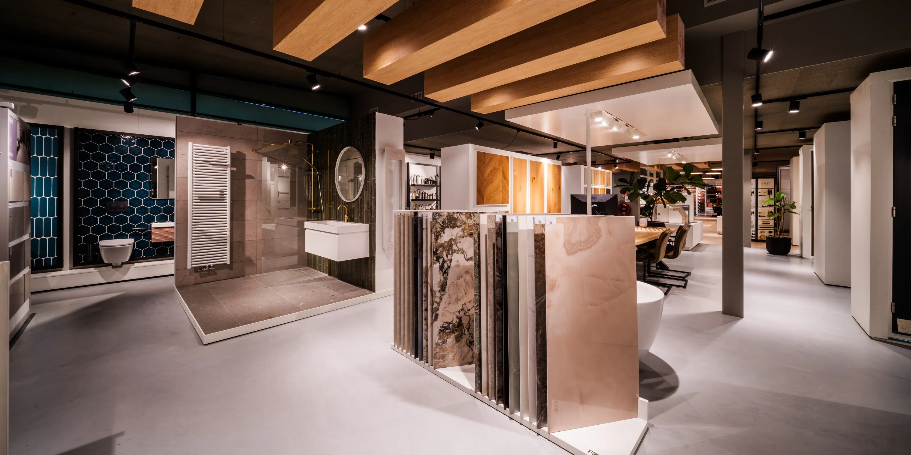 Sanitair roelofarendsveen