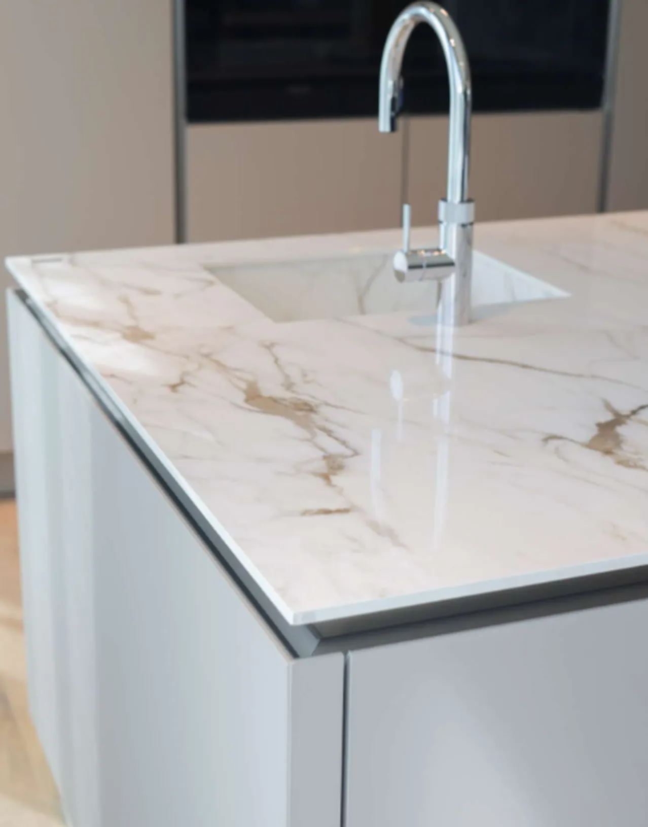 Siematic slx eilandkeuken in achat zijdemat