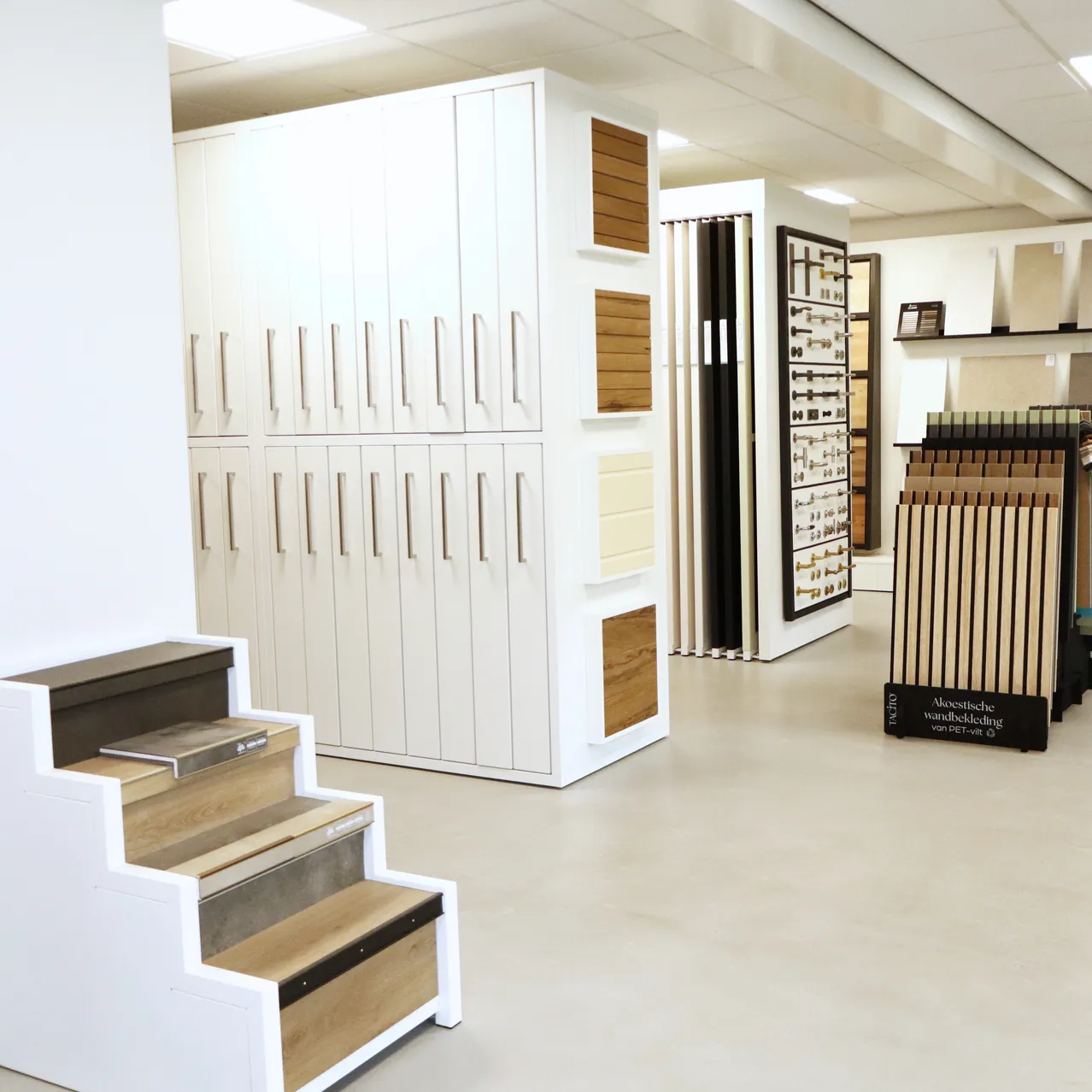 Wormerveer showroom 2