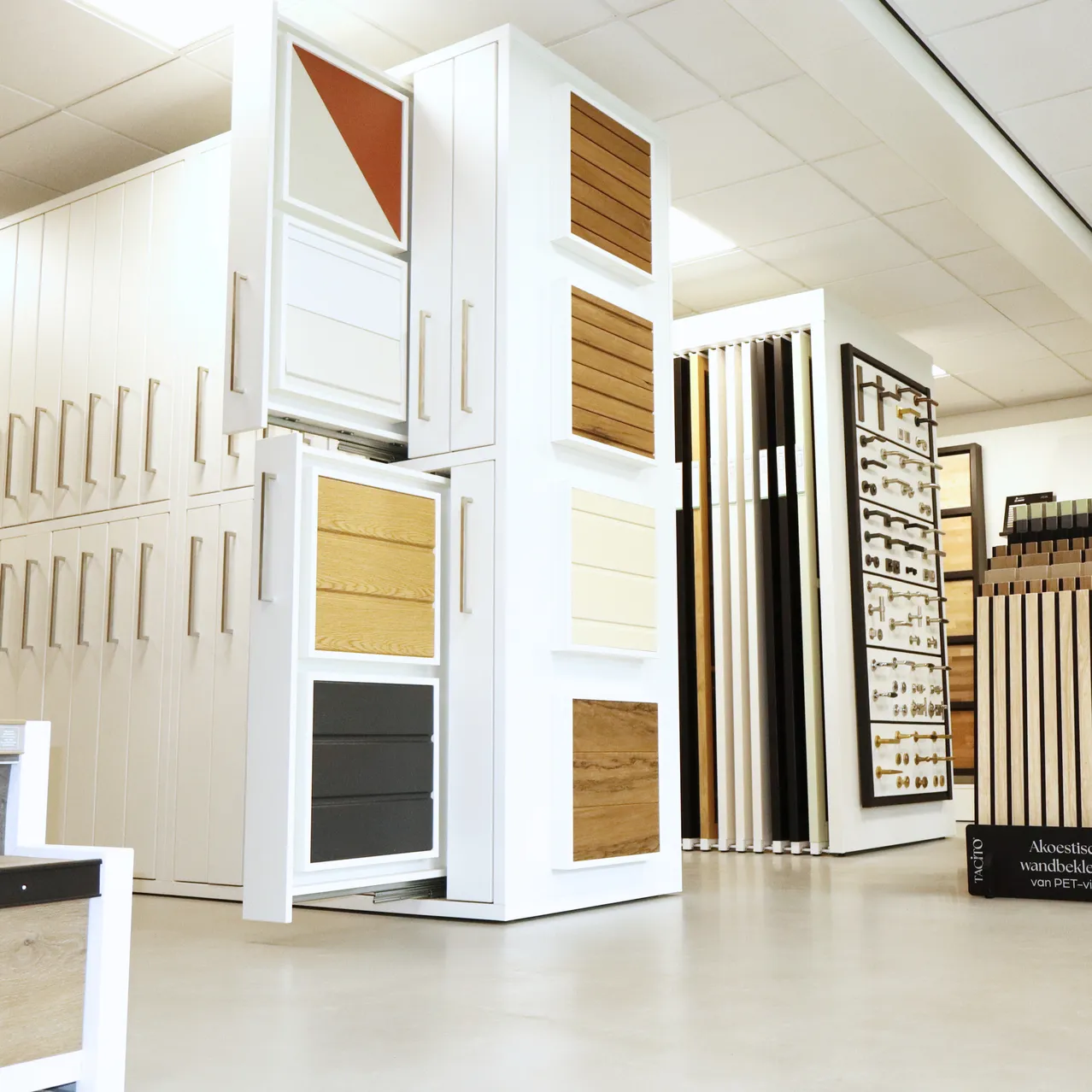 Wormerveer showroom 1