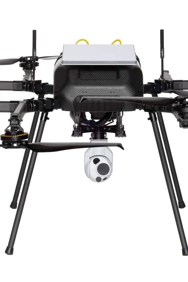 Hybrid drone: P8 Starlink with Trillium