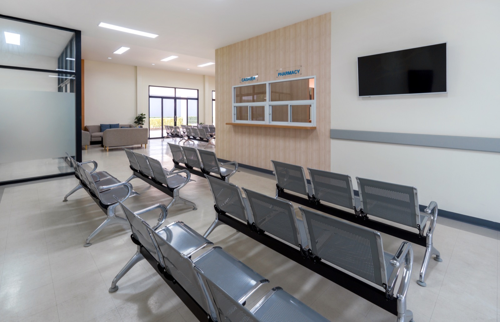 Aesthetic treatment delivered by a clinician