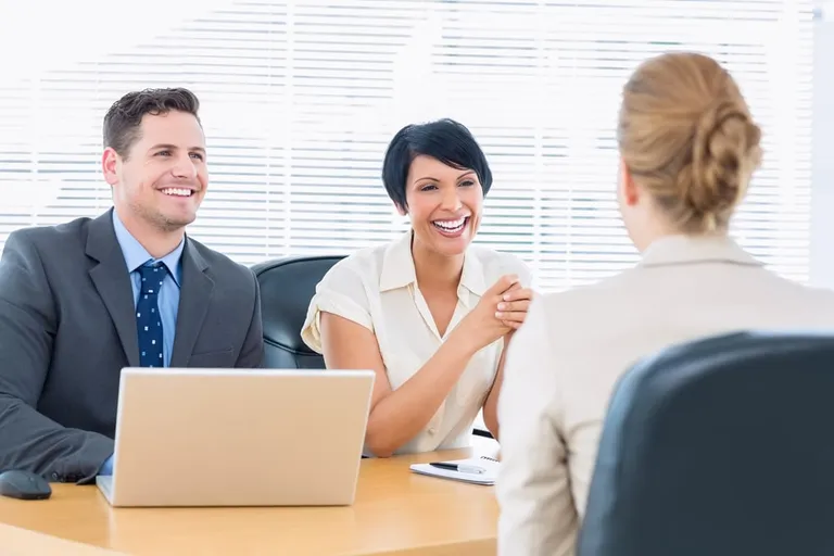 Recruiters conducting early assessments image
