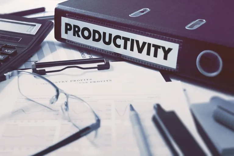 Classeur « Productivité » sur un bureau