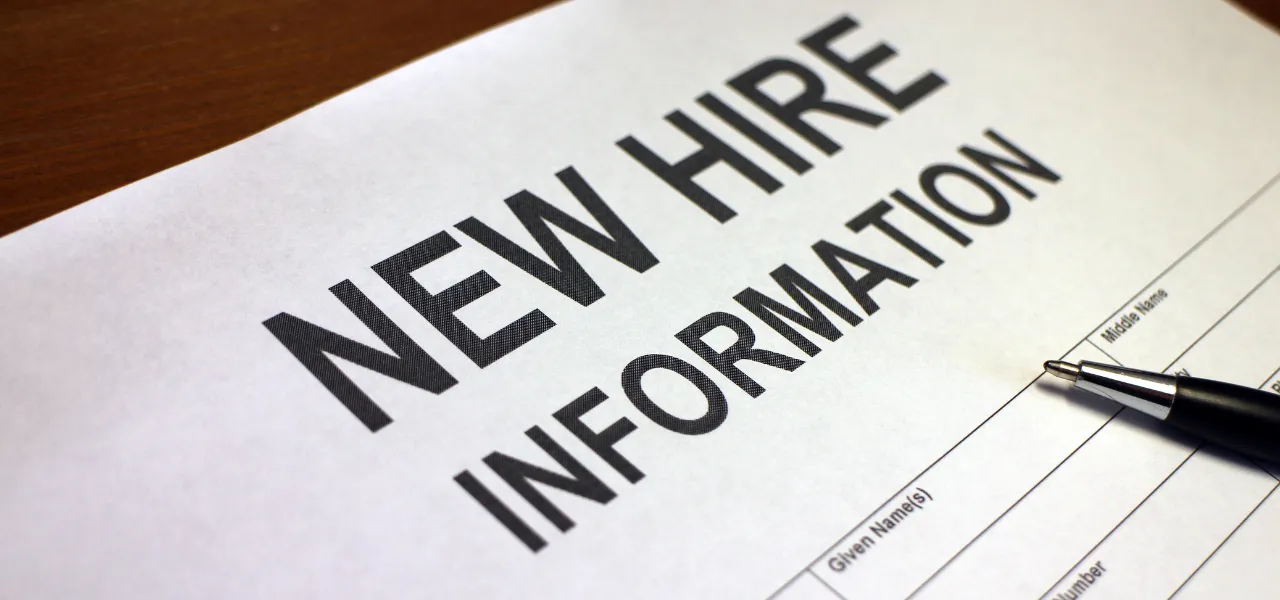 Before their first shift: new hire paperwork checklist for UK employers