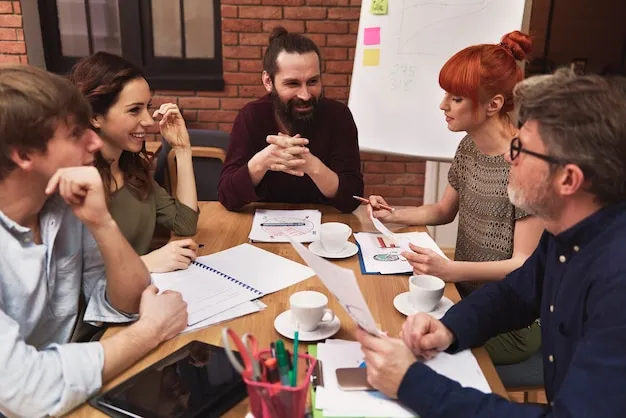 Bild eines Teams, das Gleittage in der Planung diskutiert.