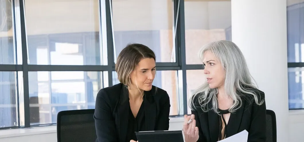 How many working days in a month? 21–23, and 2026 by month