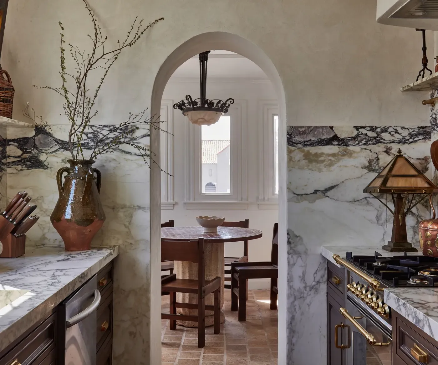 Spanish Revival home design — photo 4