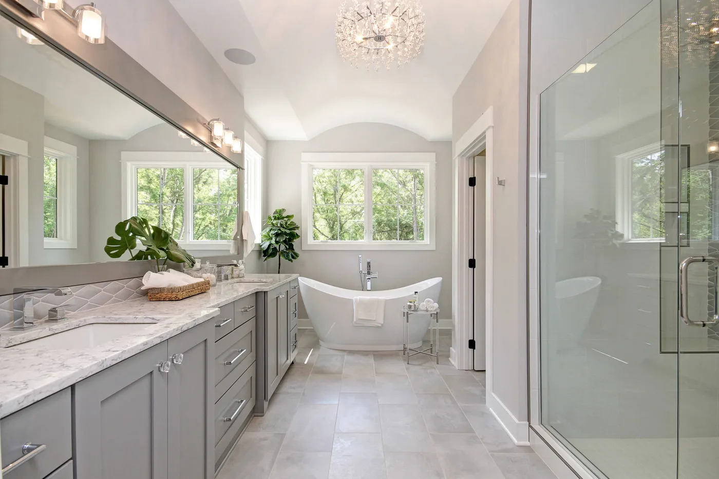 Transitional home design — photo 7