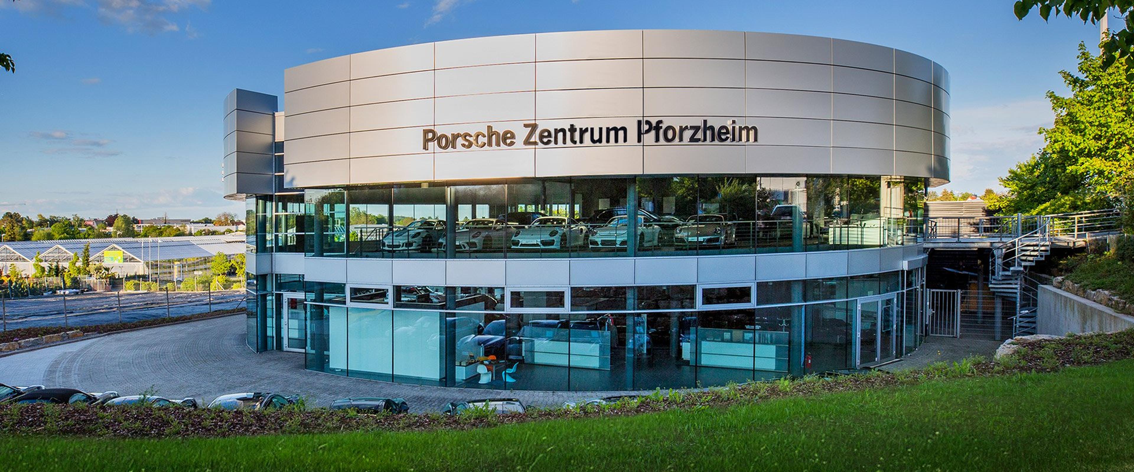 Porsche Zentrum Pforzheim Gebäude.