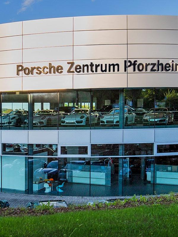Porsche Zentrum Pforzheim Gebäude.