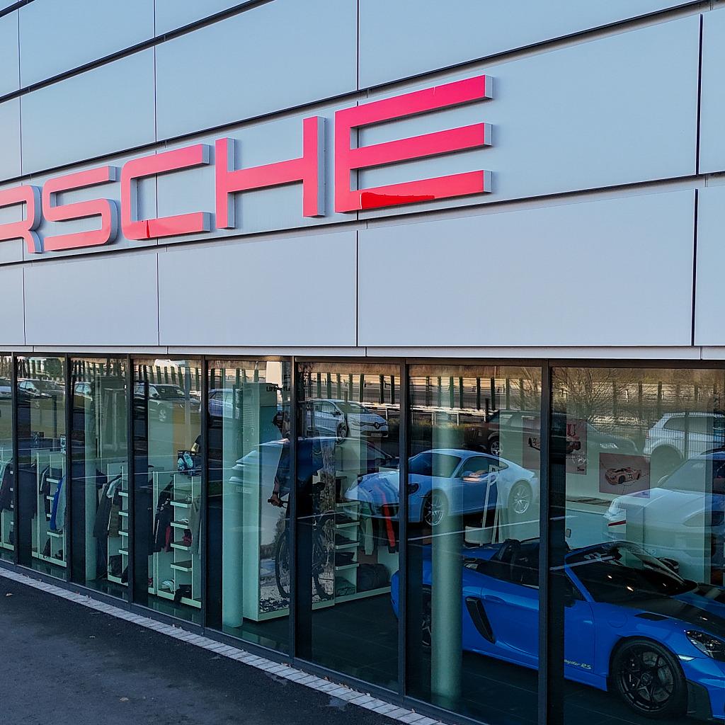 Porsche Zentrum Leipzig