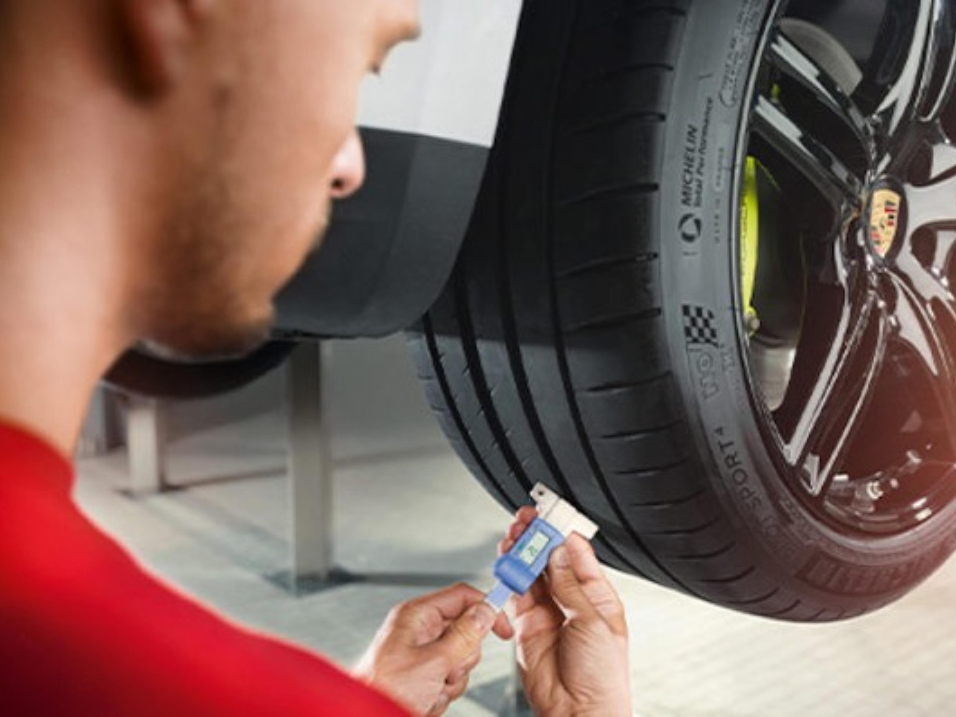 Porsche Service Rädereinlagerung