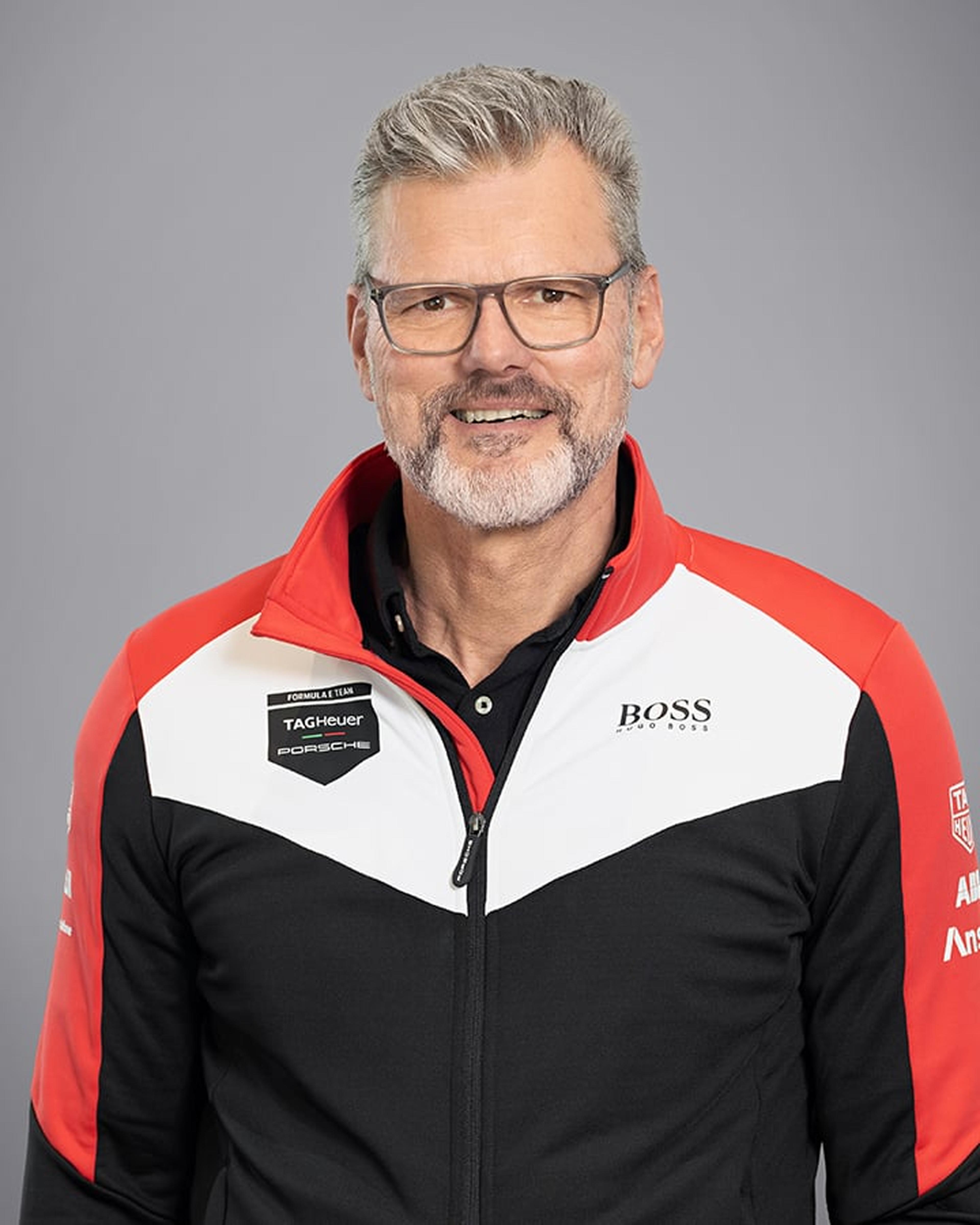 Photo of Richard Gayer