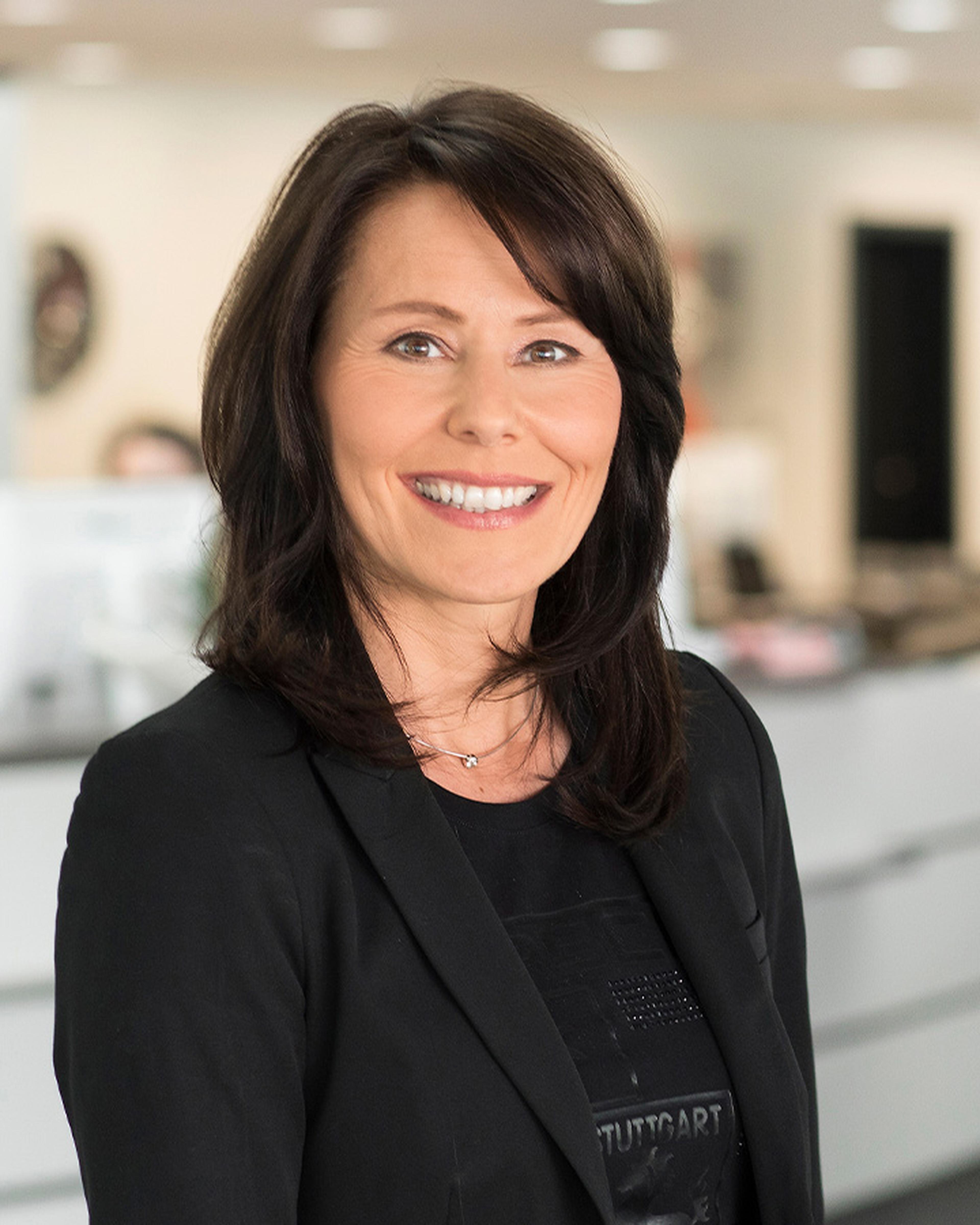 Photo of Christine Veeh