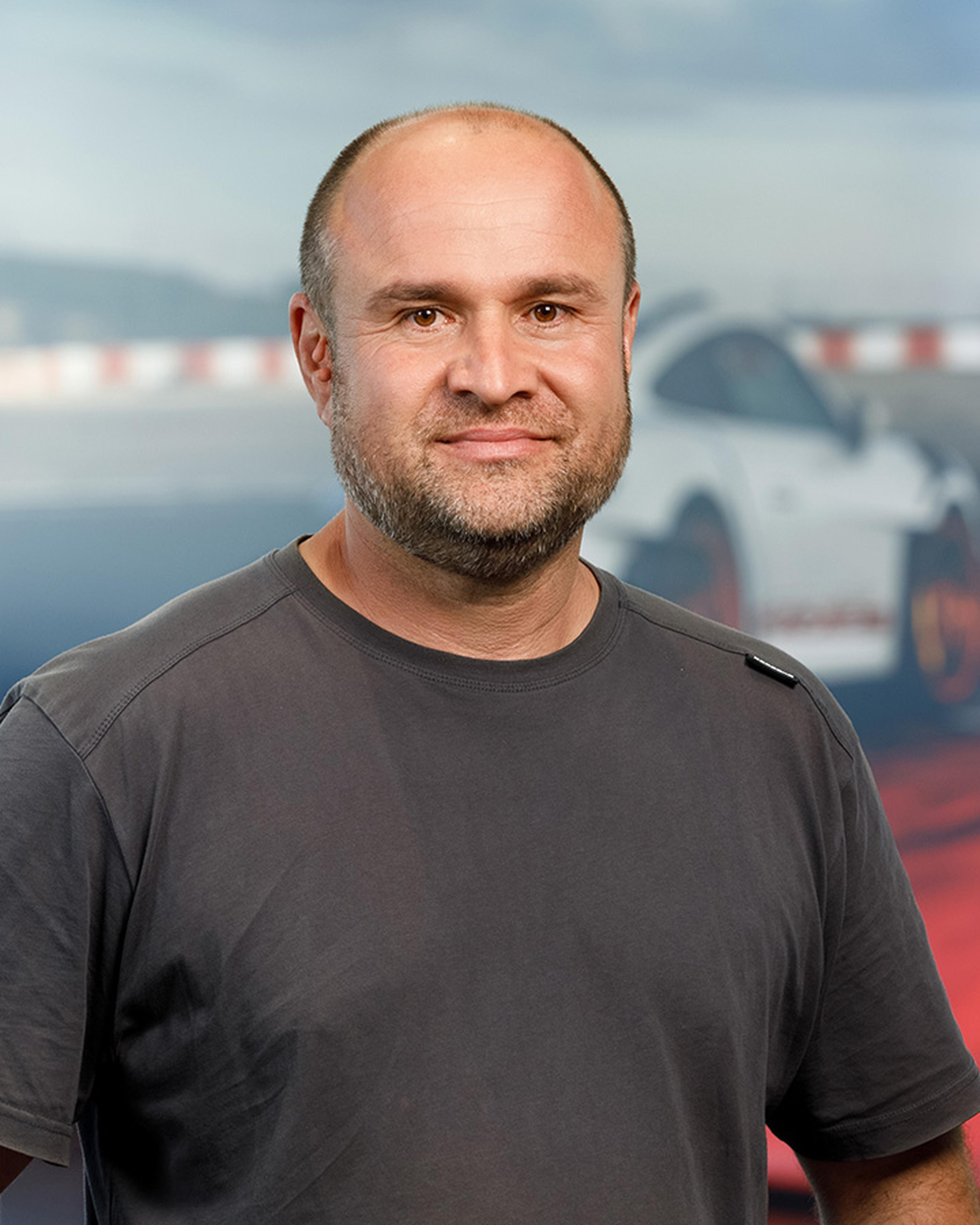 Photo of Ahsanullah Omid