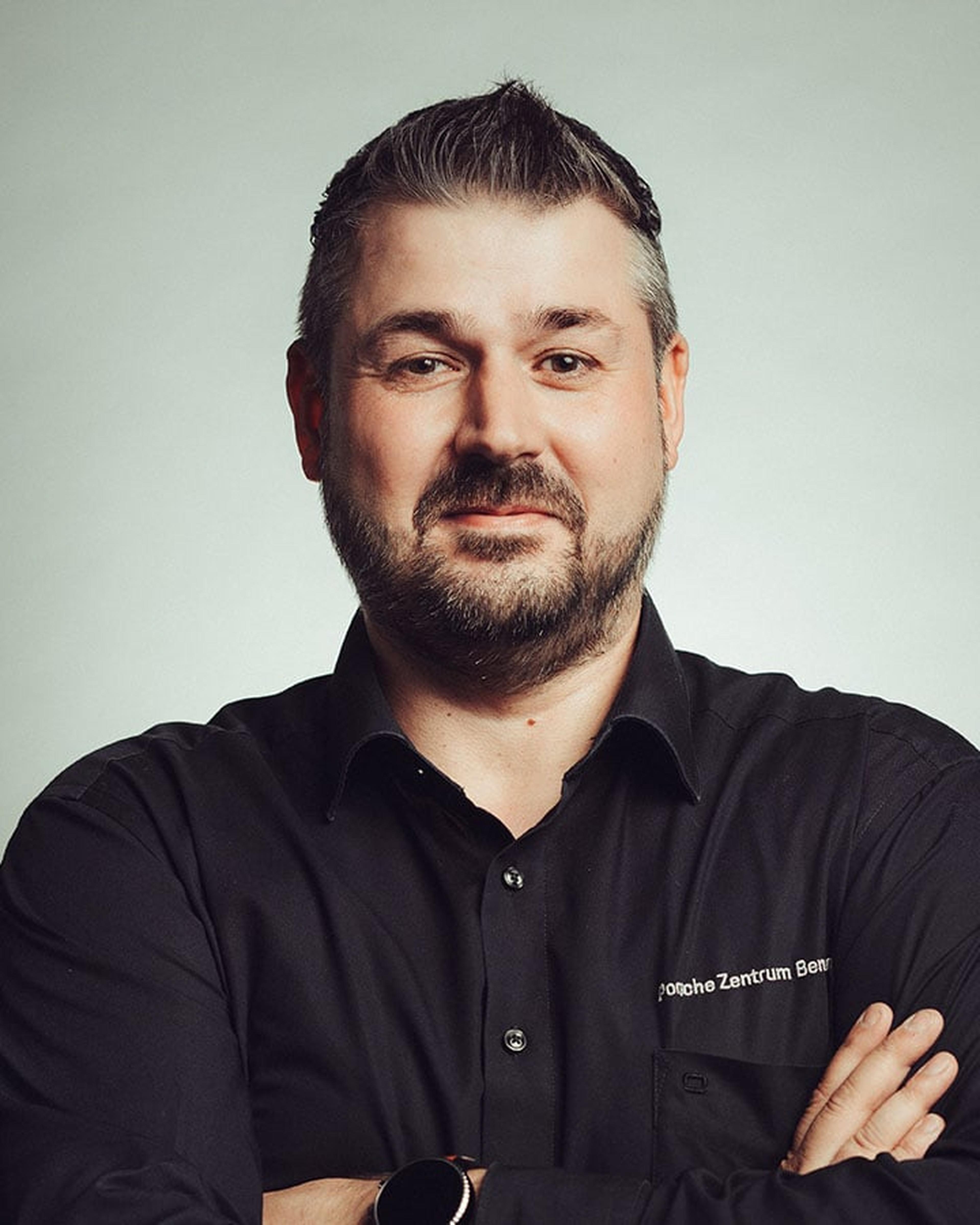 Photo of Michael Hattebuer