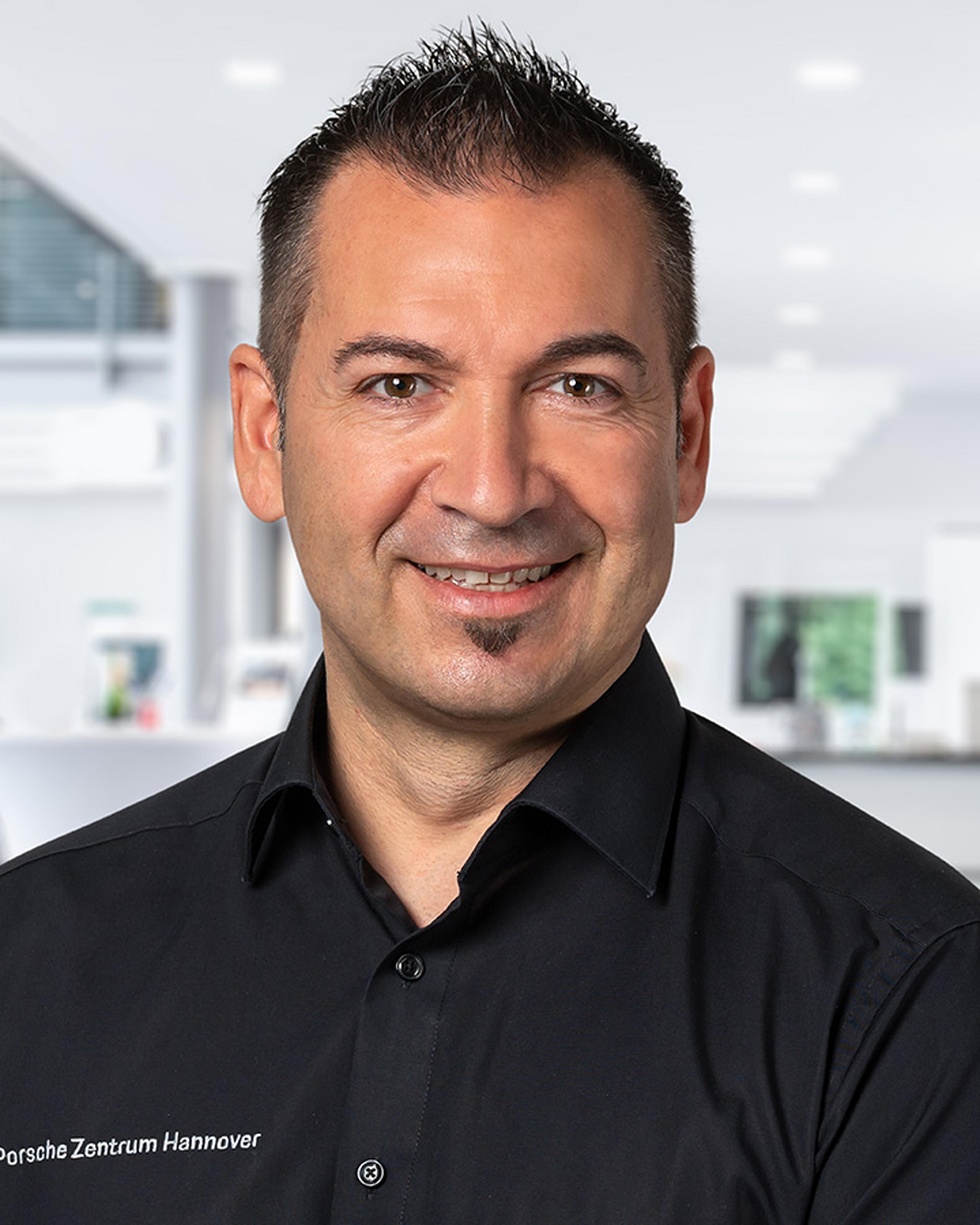 Photo of Manuel Munoz