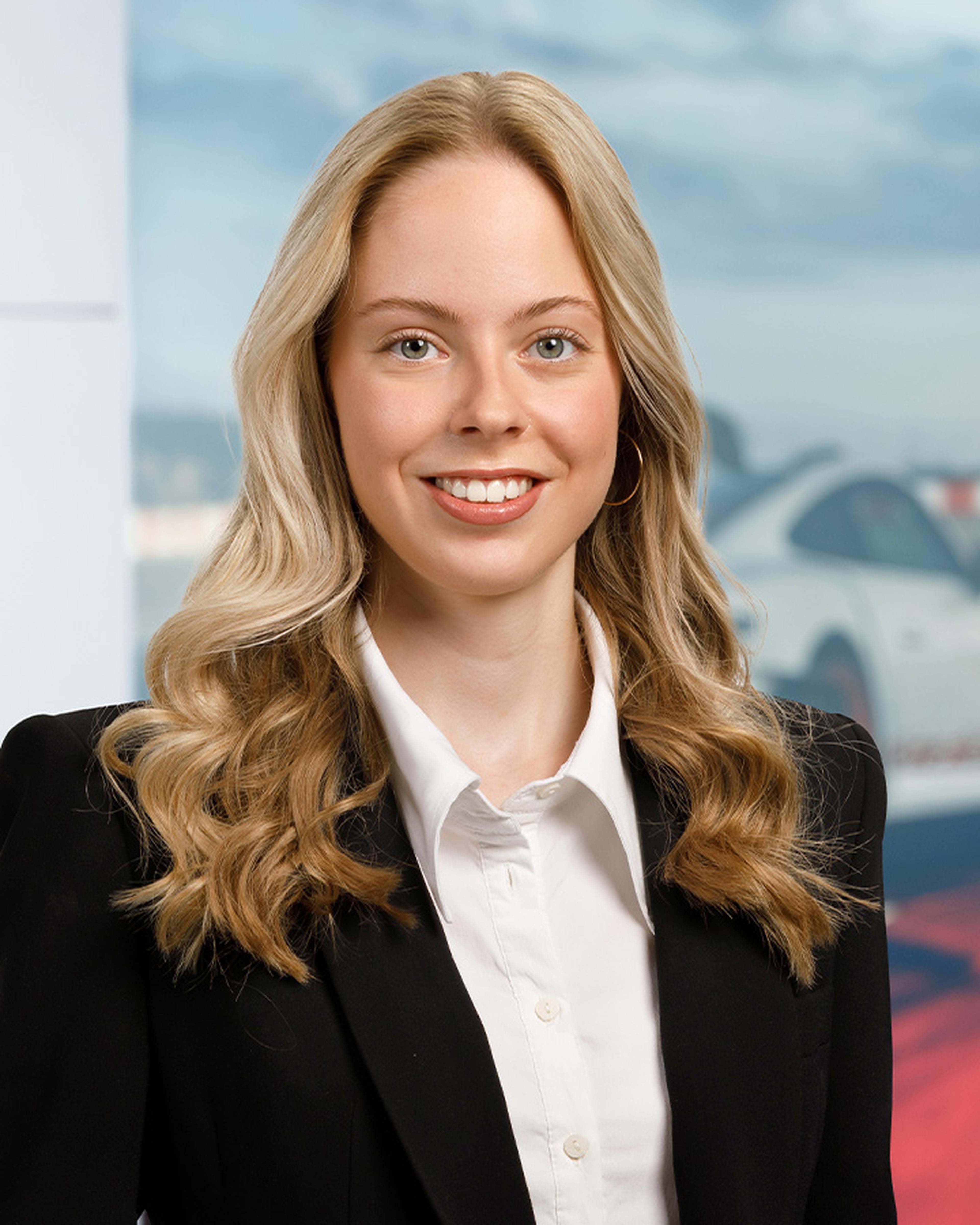 Photo of Leonie Scherer