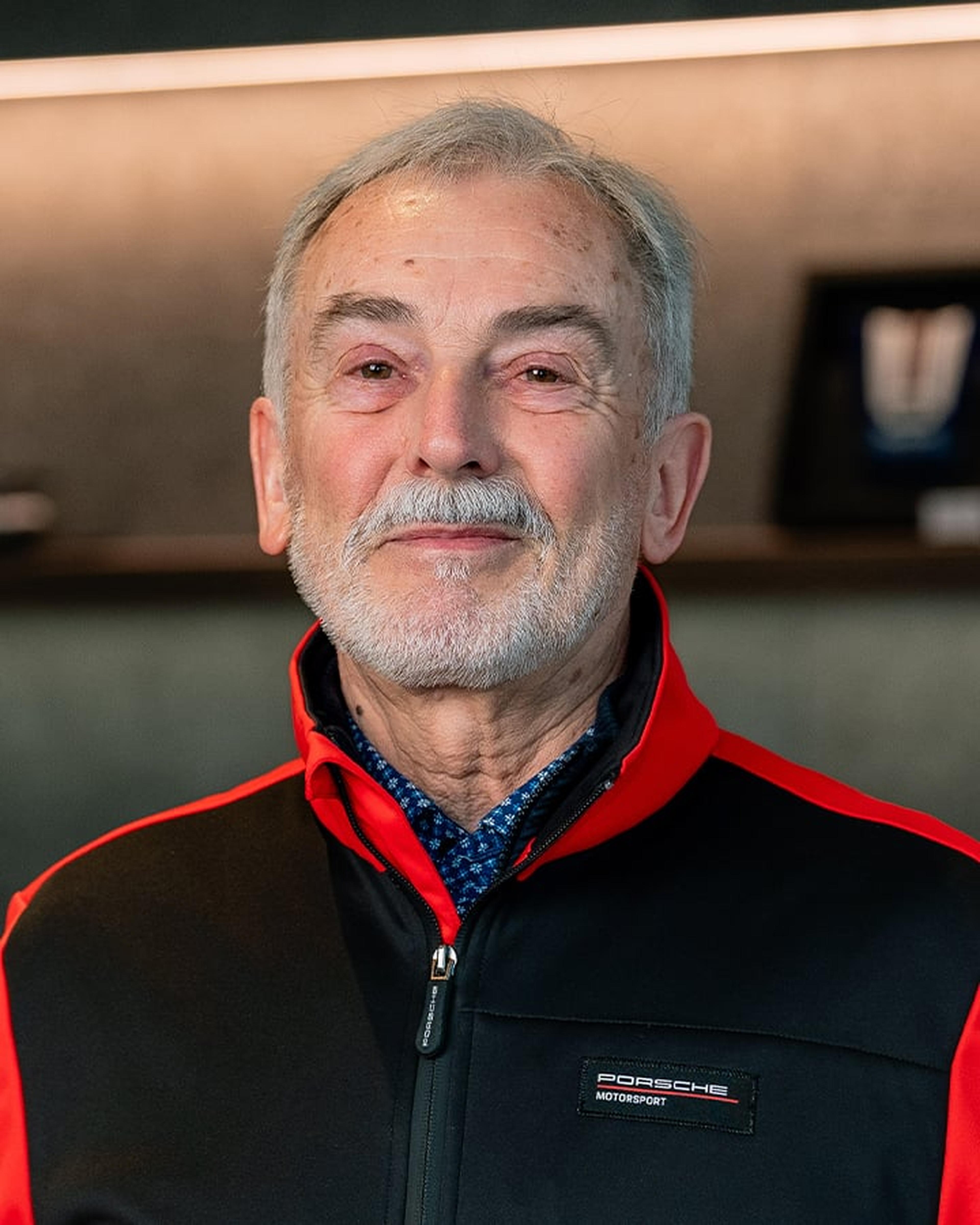 Photo of Bernhard Hettesheimer