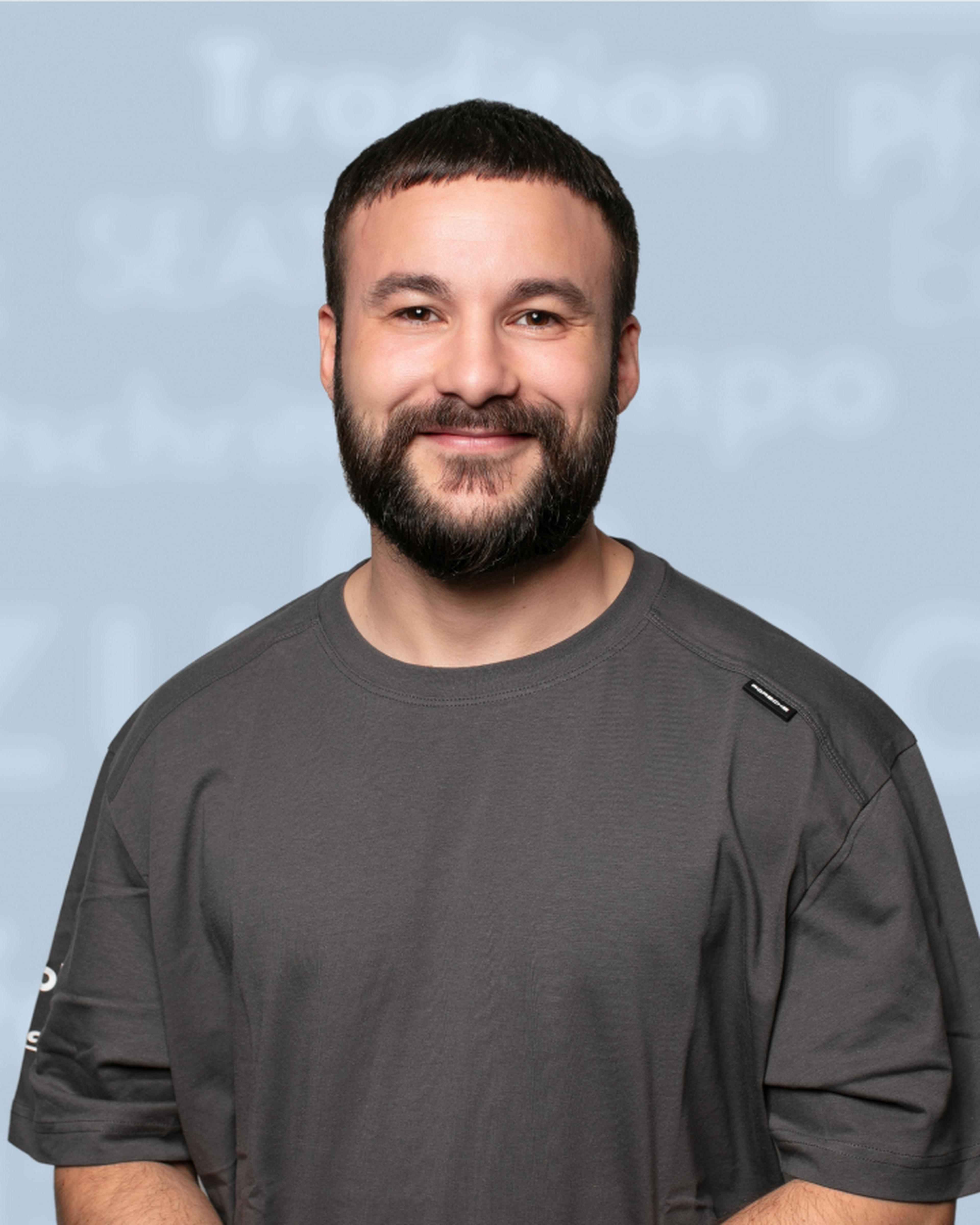 Enes Önal