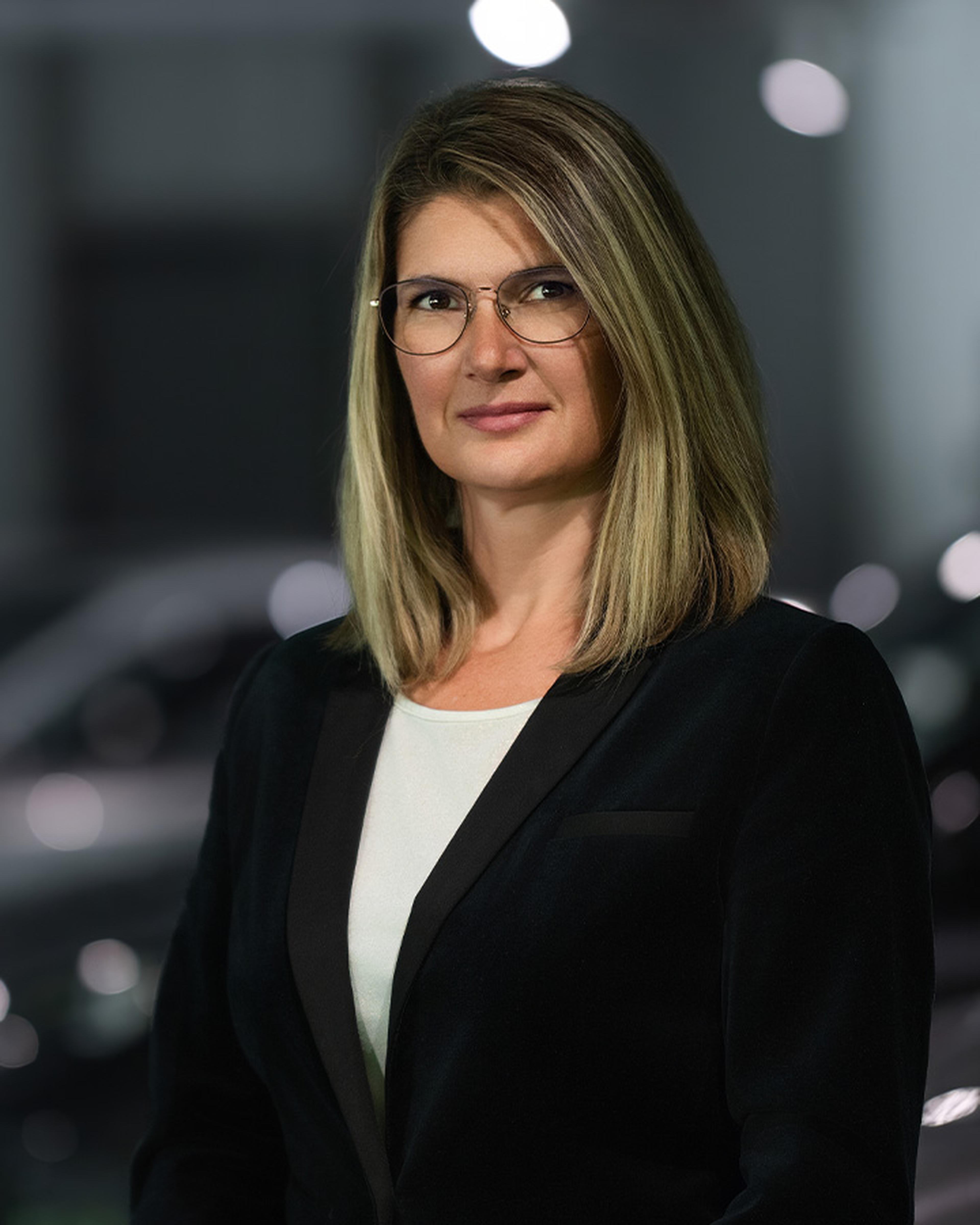 Photo of Andrea Weiss