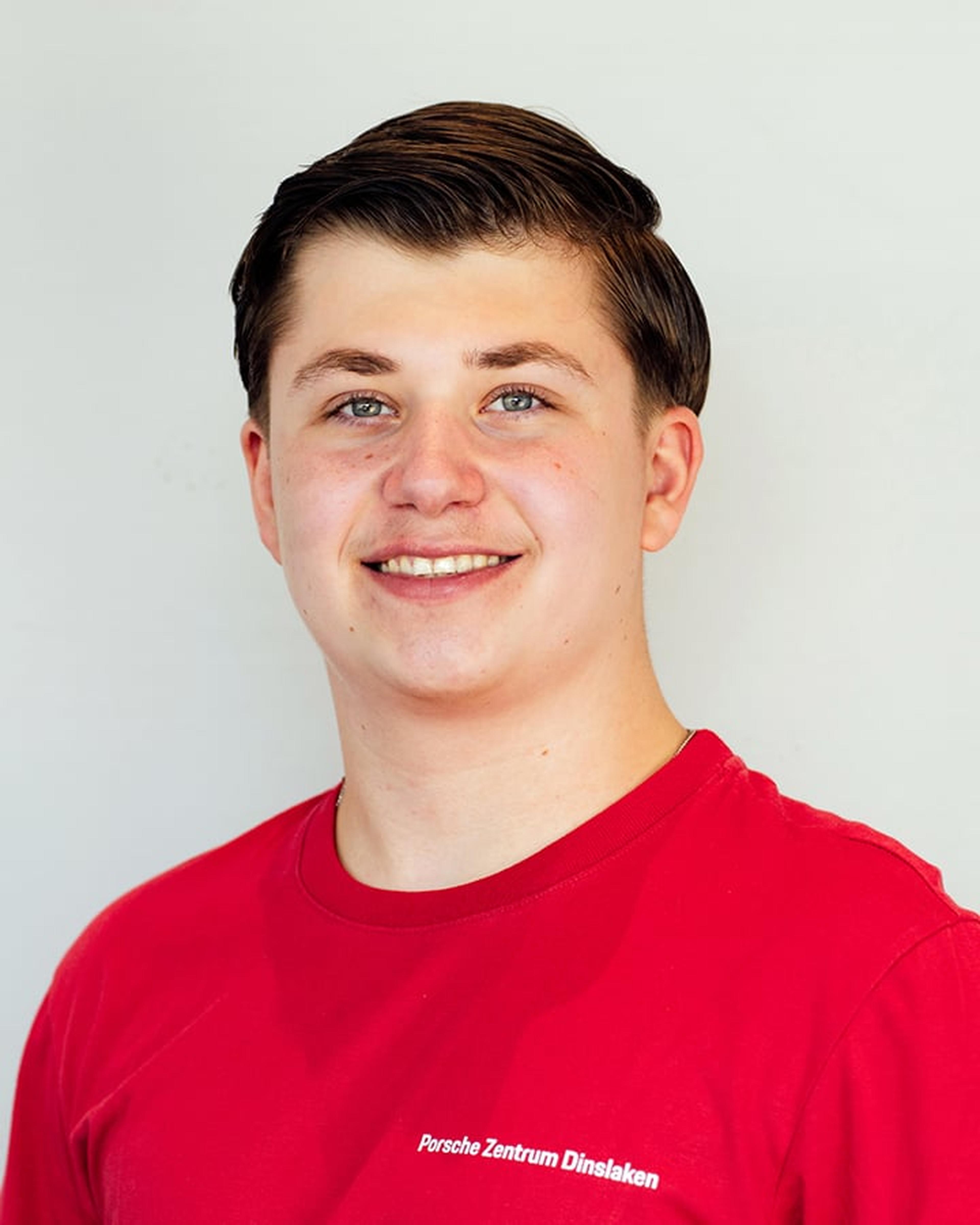 Photo of Joshua Heine