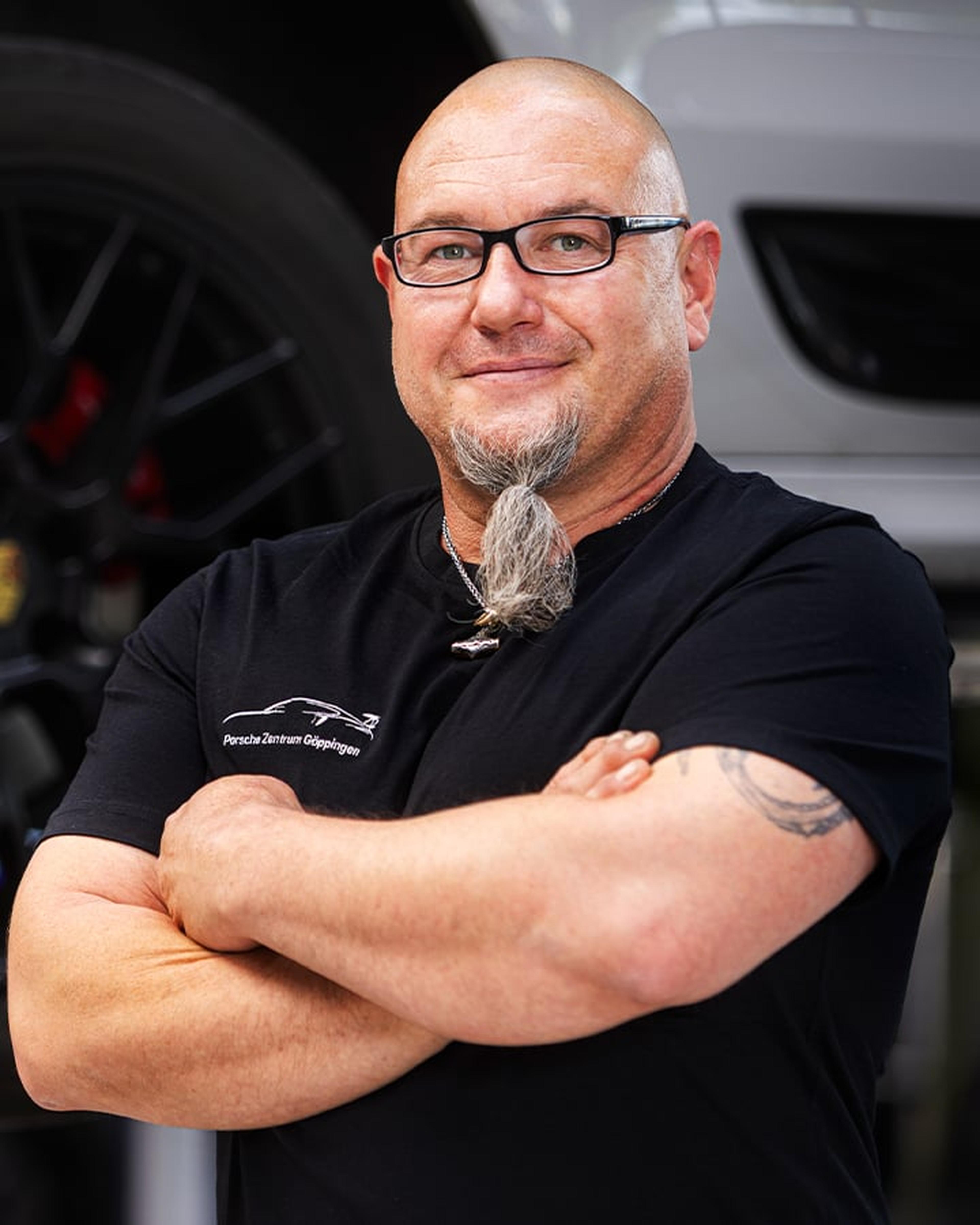 Photo of Oliver Bez