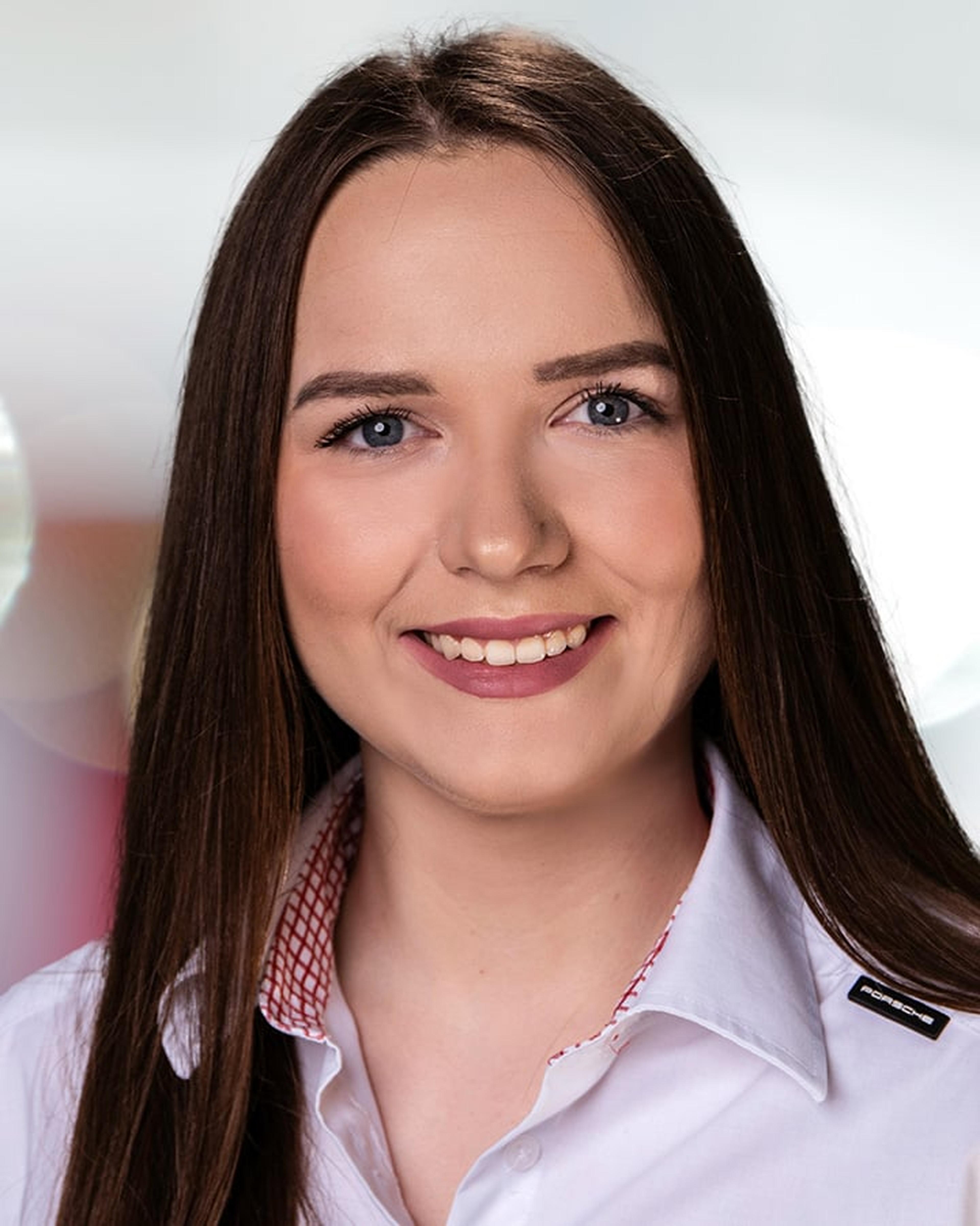 Photo of Michelle Pallutz