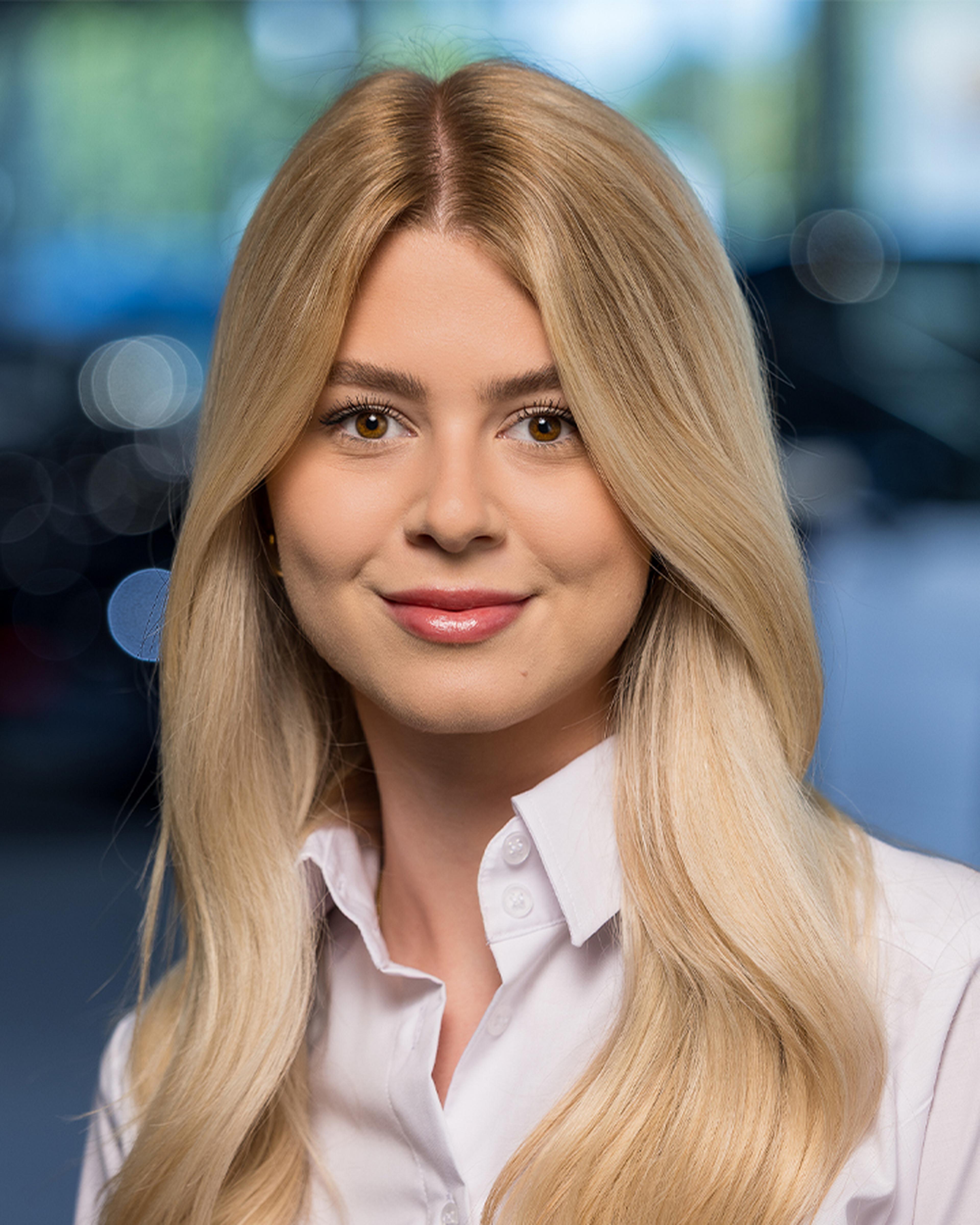 Photo of Cora Steffens