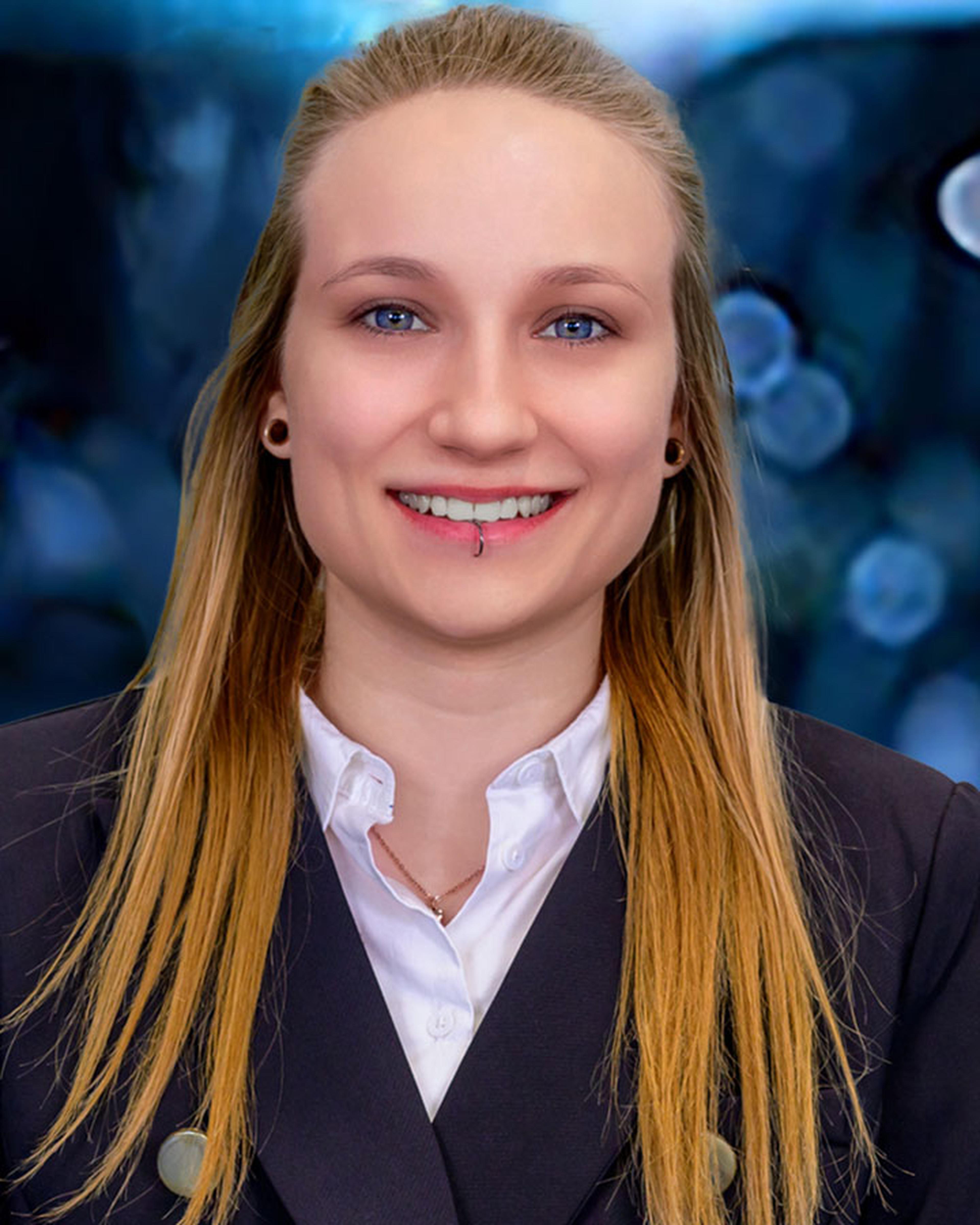 Photo of Nele Schuhmacher