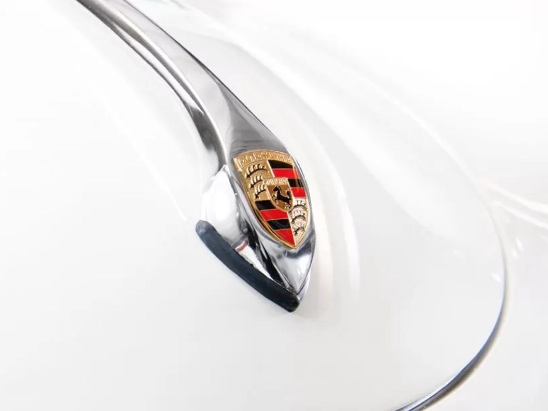 Classic Motorhaube